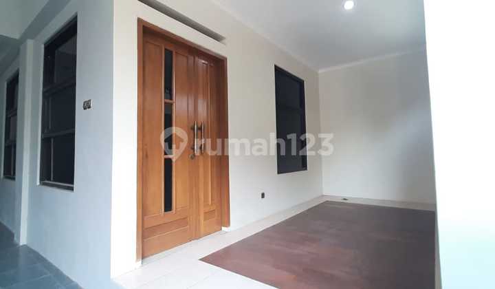 3-Story Hook House with Beautiful Teak Wood Parquet Flooring 2