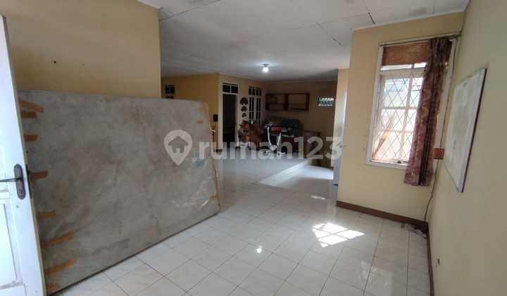 Rumah dengan Lingkungan Aman dan Nyaman,Dekat Pintu Tol 2