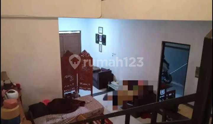 Rumah 2 Lantai Siap Huni di Mainroad Komplek dengan Akses Jalan Depan Rumah Masuk Hingga 4 Mobil,Dengan Lingkungan Aman dan Aman,Akses Dekat Pintu Tol,Rumah Sakit,Pusat Pendidikan dan Pusat Keramaian Lainnya Rumah 2 Lantai Siap Huni di Mainroad Komplek dengan Akses Jalan Depan Rumah Masuk Hingga 4 Mobil,Dengan Lingkungan Aman dan Aman,Akses Dekat Pintu Tol,Rumah Sakit,Pusat Pendidikan dan Pusat Keramaian Lainnya