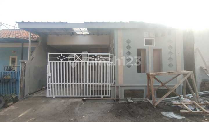 Beautiful New Renovated House and Eligible for Mortgage in Rancamanyar Beautiful New Renovated House and Eligible for Mortgage in Rancamanyar