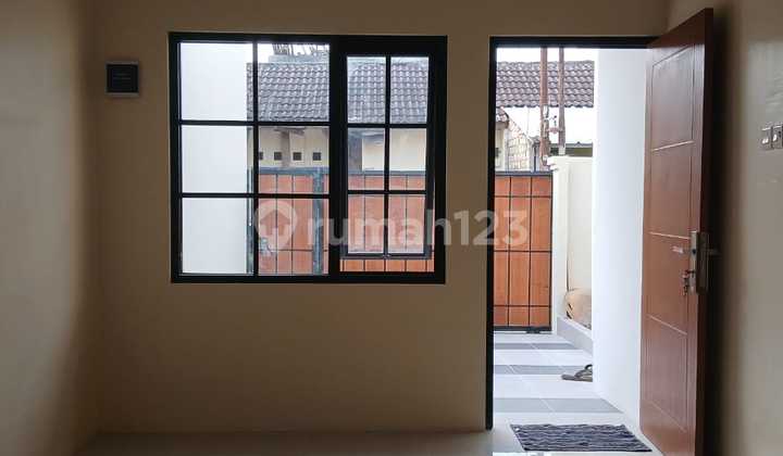 Rumah Bagus Siap Huni Nempel Bsd 2