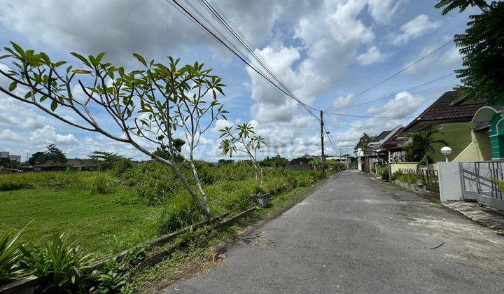 Tanah Strategis Utara Kampus Ugm Jogja, Tepi Jalan  2