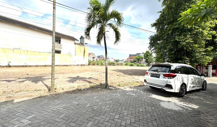 Dekat Berbagai Kampus, Dalam Ringroad Jogja