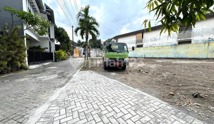 Samping Kampus UGM Jogja, Prospek Investasi Kos