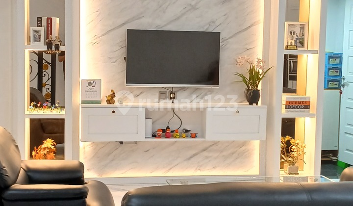 Jual Rumah Bagus SHM Cluster Lisbon Pakuwon Indah Surabaya 2