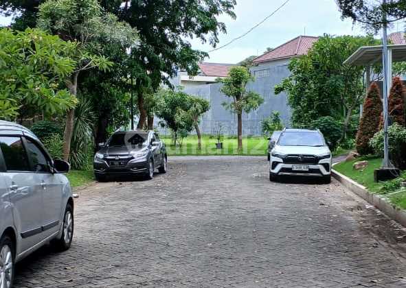 For Sale, Good SHM House in Villa Westwood Pakuwon City