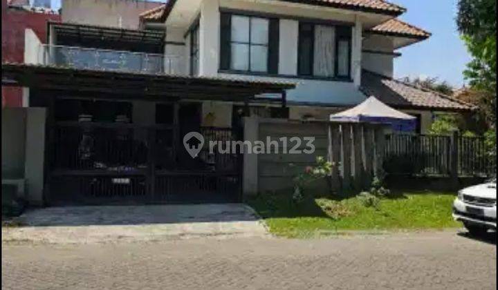 Rumah Mewah Surabaya Barat Dekat National Hospital, Mall, Tol 2