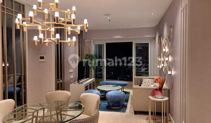 One Icon Residences 3 Bedroom Furnished Apartment At Tunjungan Plaza