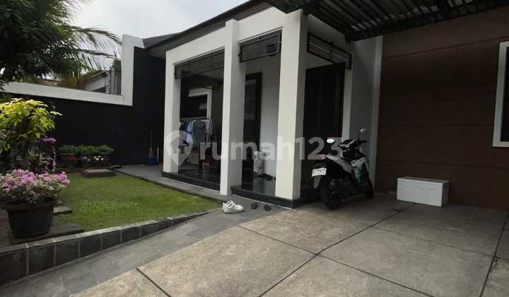Well-Maintained & Move-In Ready House in Darmo Permai Sukomanunggal 2