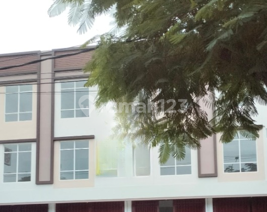 Cool Shop House at Zero Raya Merr Easy Access Strategic Near Mall, Campus 1