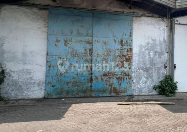 Disewakan Gudang Lebar 10 Di Margomulyo Permai Akses Tol, Dan Jalan Raya Disewakan Gudang Lebar 10 Di Margomulyo Permai Akses Tol, Dan Jalan Raya