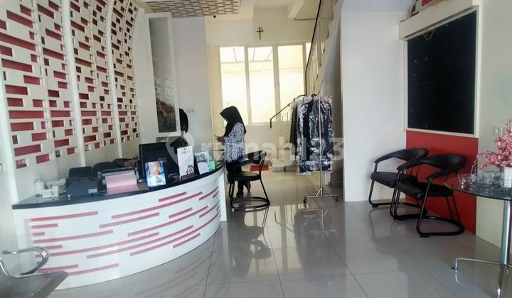 Murah Banget Ruko Strategis Area Komersil Di Pakuwon City San Antonio Lokasi Dekat Universitas, Mall Dan Area Kerja Murah Banget Ruko Strategis Area Komersil Di Pakuwon City San Antonio Lokasi Dekat Universitas, Mall Dan Area Kerja