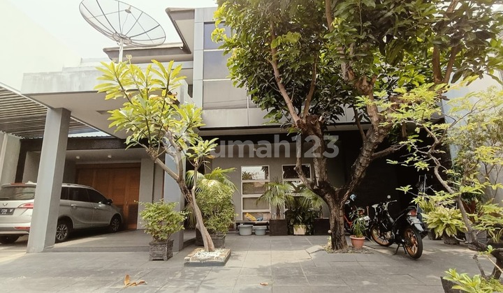 For Sale Minimalist Gading Pantai House Architect Design