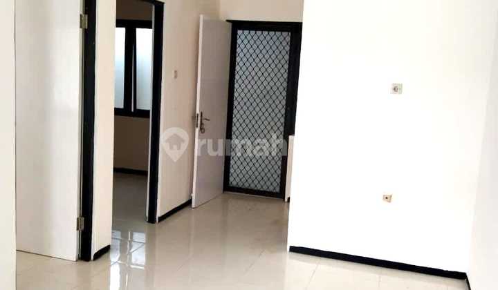 Termurah Rumah Free Pagar Di Taman Wiguna Lokasi Dekat Tol Dan Raya Merr  2