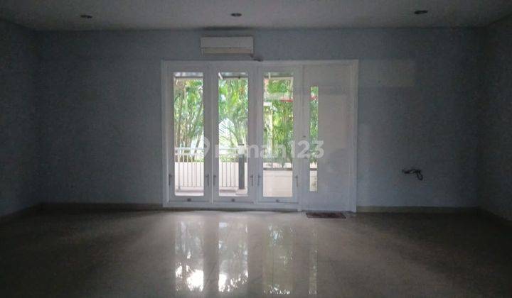 Rumah Townhouse Sherwood 4 Lt Baru Fasilitas Lengkap 2