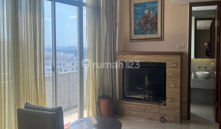 Apt Summit Penthouse 3 Bedroom Mewah Furnished Siap Pakai 2