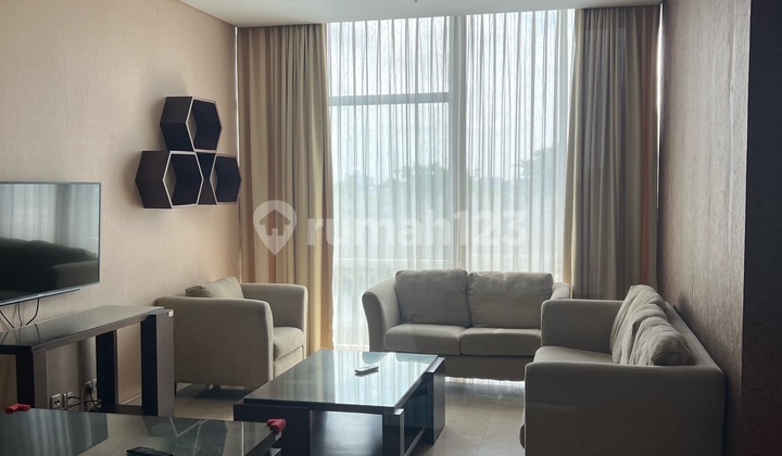 Disewakan Summit Apartemen 2 Kamar Furnished Type Flat Selantai Lantai Rendah Pool View