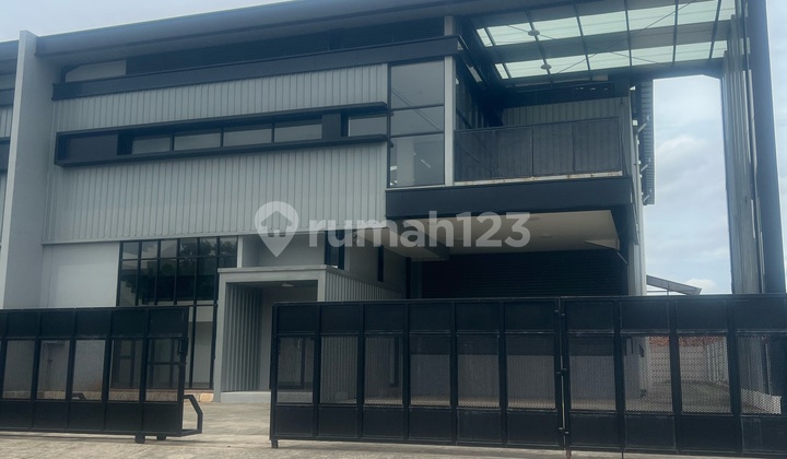 New Warehouse Brand New Jababeka Cikarang Ready to Use With Loading Dock