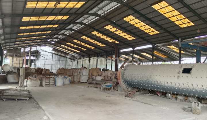 Warehouse Area 6500m² in East Cakung Warehouse Area 6500m² in East Cakung