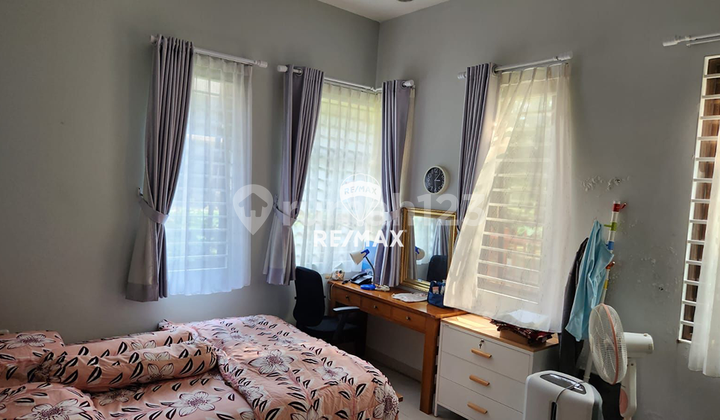 DIJUAL RUMAH DALAM KOMPLEK TAMAN SENAYAN 2 BINTARO TANGERANG 2