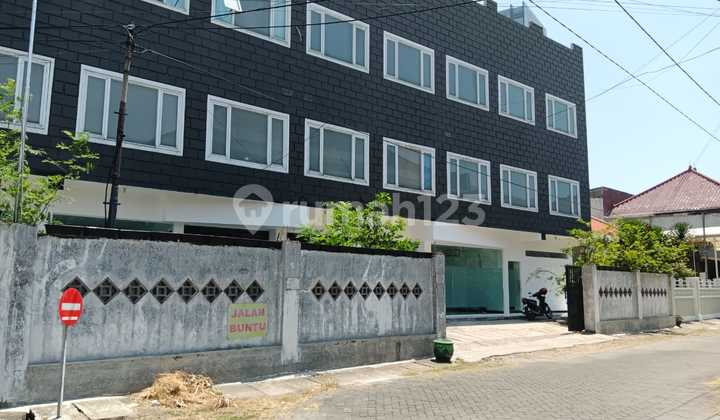 Can Rent 1.5 million/month Commercial space/clinic/office/etc. Strategic location