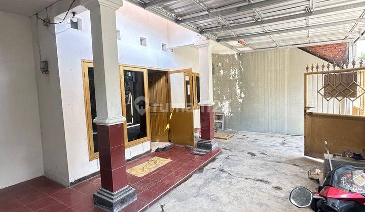 Disewakan/dikontrakan Rumah Nyaman Murah Dekat Its&uht Strategis 2