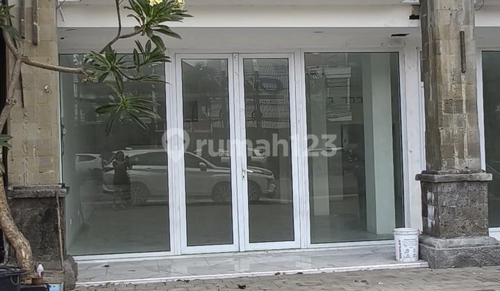 Commercial Ruko for Rent on Sunset Road Bali