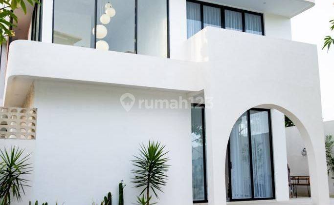 4BR Scandinavian Villa in Pererenan Beach Canggu Tumbak Bayuh  1