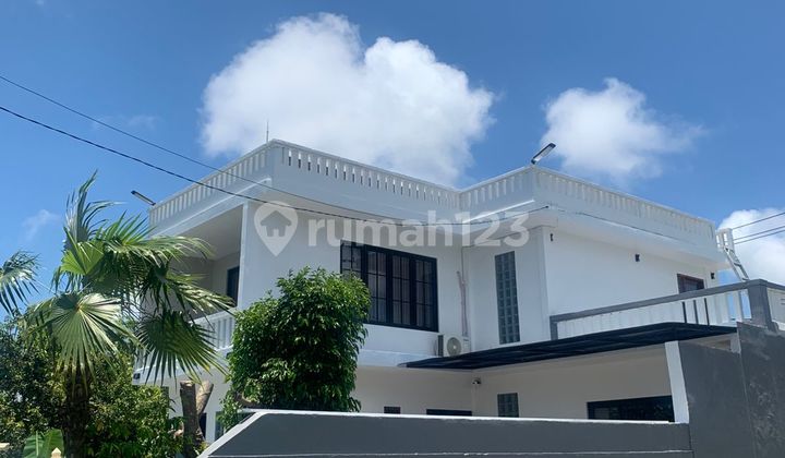 Rumah Semi Villa Ungasan Bali Freehold Shm