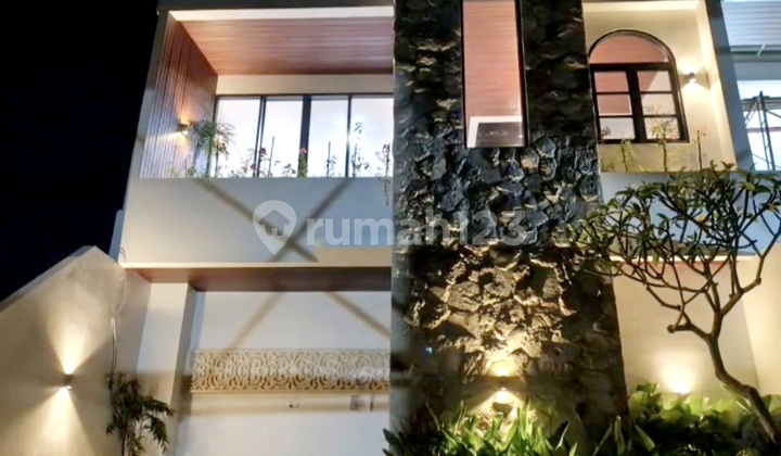 Ocean View Villa Nusa Dua Bali with Rooftop 1