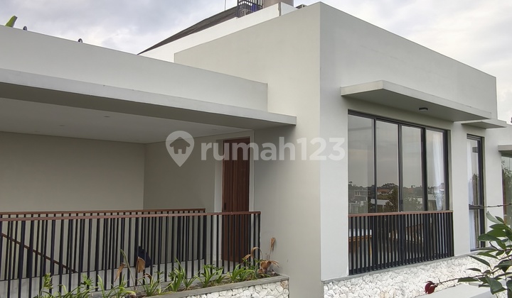 Brand New Villa Canggu 5 Minutes to Batu Bolong Beach with SHM 2