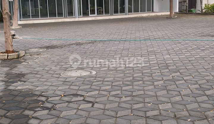 Commercial Shop House for Rent Sunset Road Bali Strategic Location