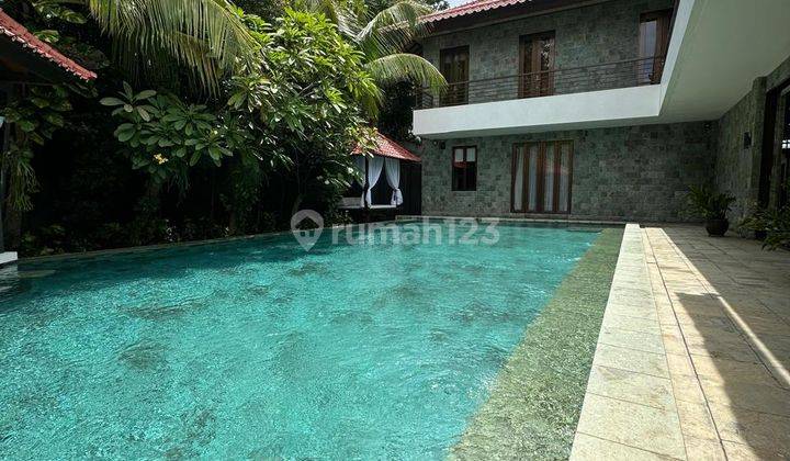 Villa Luxury 3 Lantai Jimbaran Bali Shm  2