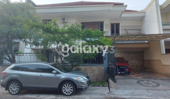 STRATEGIC LUXURY HOUSE IN DHARMAHUSADA PERMAI NEAR KERTAJAYA MERR RUNGKUT 2