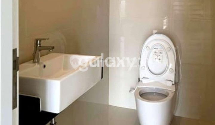 FOR RENT VIE LOFT SOHO READY TO OCCUPY CIPUTRA WORLD SURABAYA