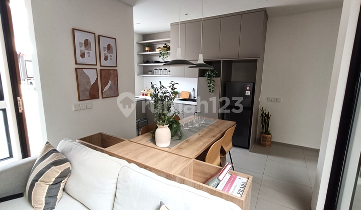 Sewa Rumah Baru Furnis Bagus Central Park Merr 2