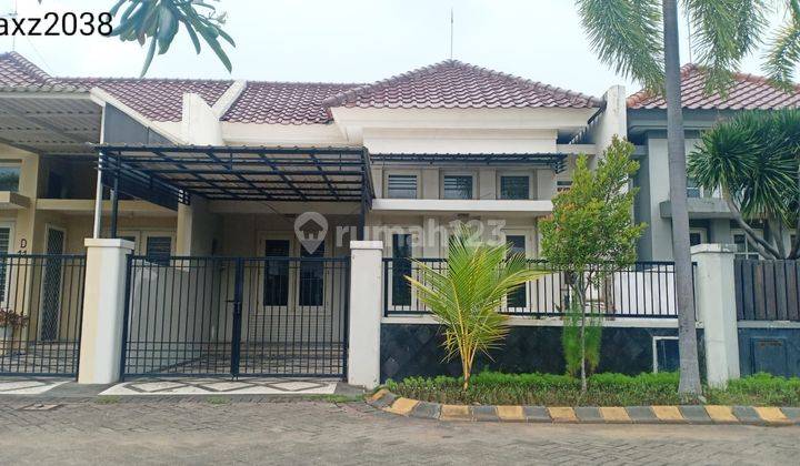 Sewa Rumah Nyaman Jalan Kembar Central Park Gunung Anyar 1