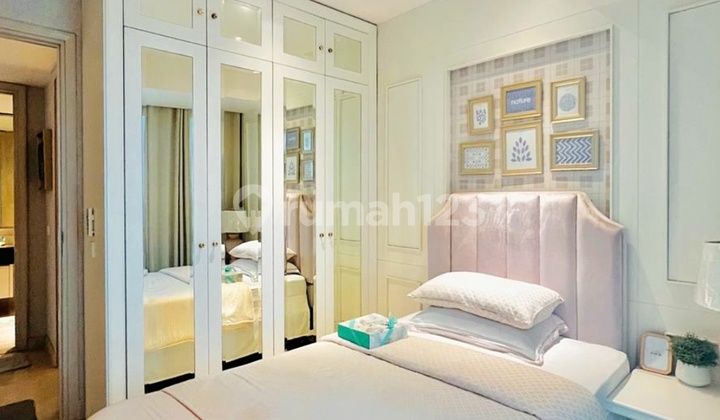 SEWA APARTEMEN 3BR MEWAH ONE ICON TUNJUNGAN PLAZA 1