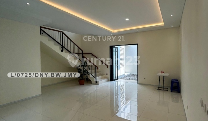 Rumah Mewah 2 Lantai Siap Huni Dan Strategis Di Lengkong Bandung 1