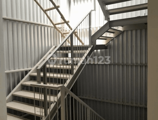 Gedung 3 Lantai Bagus Lokasi Strategis SHM Di Jl Surapati Bandung Gedung 3 Lantai Bagus Lokasi Strategis SHM Di Jl Surapati Bandung