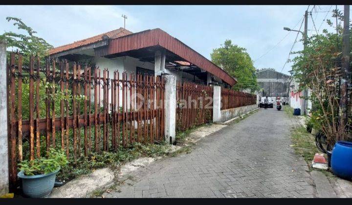 Llg 64384 Rumah Renov Utk Gudang Surabaya Hanya 3jt 800meter Dari Jalan Raya  1