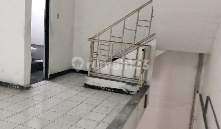 3-Story Shophouse Rungkut Tenggilis Panjang Jiwo Merr Facing Main Road