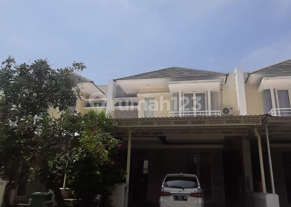 Disewakan Rumah 2lt Royal Residence Wiyung