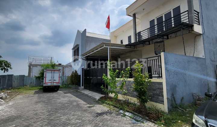 Rumah 2 Lantai Citra Sentosa Surabaya 2