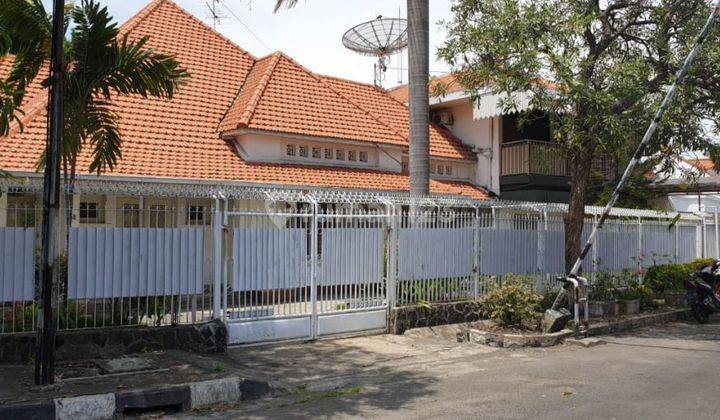 12789 Rumah Pusat Kota Jl. Jaksa Agung Suprapto Surabaya  1