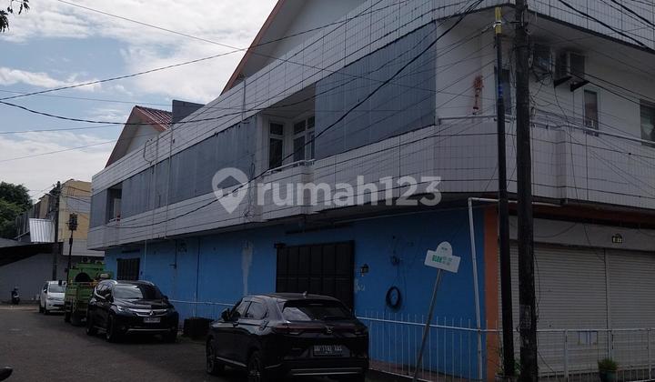 Ruko 2 Lantai Jl. Pengayoman Kompleks Akik Hijau Panakkukang Makassar