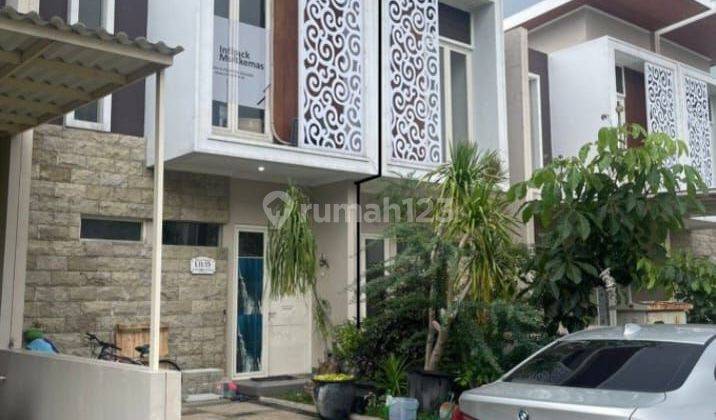 9286 Rumah Puri Safira Regency 2 Lantai Menganti 1