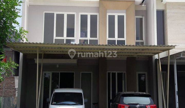 Rumah Royal Residence Cluster Greenwich 2 Lantai  1