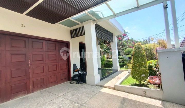 Rumah Darmo Permai Selatan Hook 2 Lantai 2