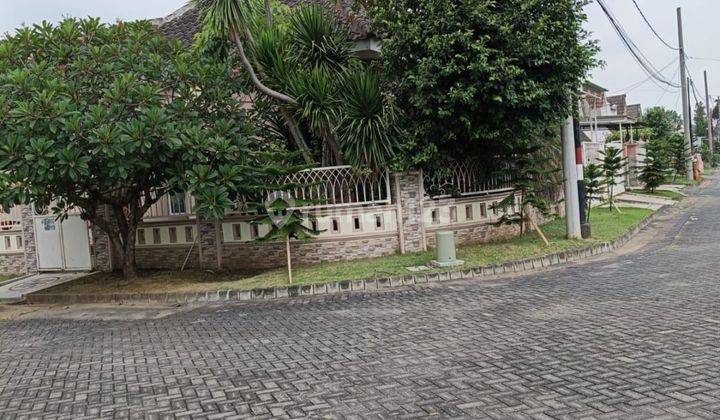 77098 Rumah Hook Puri Safira Regency Menganti Gresik  1